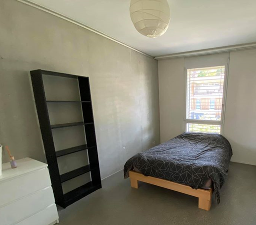 9L – Chambre double dans une colocation lumineuse